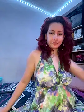 Snapshot of Nina-Chick777 chatting on September 25, 2025, 9:13 am Nina-Chick777 online show from September 25, 2025, 9:13 am