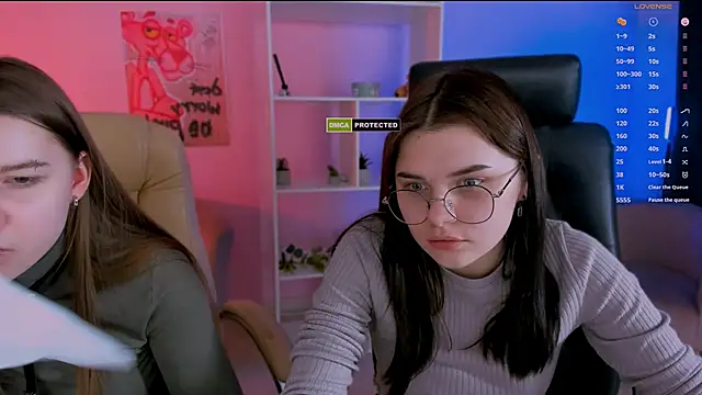 pure radiance1 online show from February 8, 2025, 4:04 pm