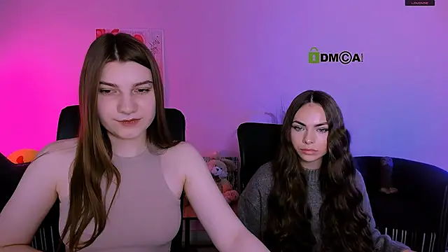 pure radiance1 online show from November 30, 2025, 10:19 am