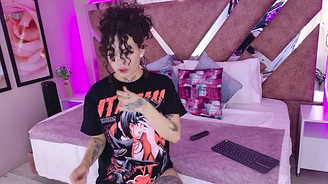 KatherineGomez online show from May 7, 2026, 2:50 am