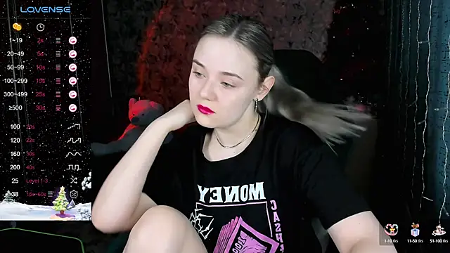 Your small bunny online show from January 14, 2025, 1:15 am