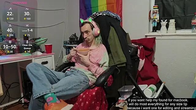 tallnerdyguy online show from September 28, 2025, 3:01 am