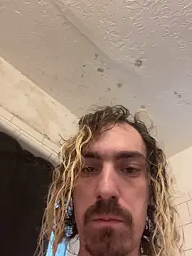 tallnerdyguy online show from April 28, 2026, 9:31 pm