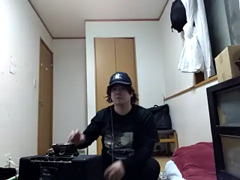 SAITO-YASUYUKI7 online show from February 21, 2025, 1:44 pm