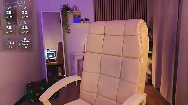 Snapshot of margeriTirell chatting on December 14, 2025, 2:50 am margeriTirell online show from December 14, 2025, 2:50 am