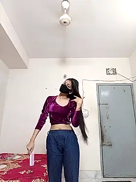 Snapshot of Tisha-01 chatting on April 11, 2026, 2:27 am Tisha-01 online show from April 11, 2026, 2:27 am
