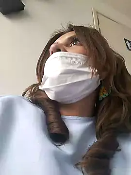 Snapshot of Alysson-- chatting on January 28, 2025, 8:04 pm Alysson-- online show from January 28, 2025, 8:04 pm