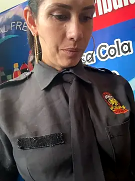 Alysson-- online show from December 18, 2025, 1:28 pm