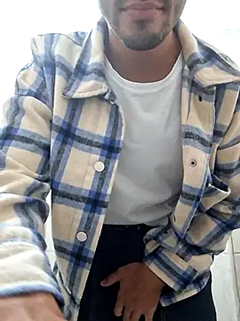 joelcallvil online show from February 15, 2025, 6:33 pm