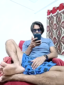 Snapshot of Samser0403 chatting on October 30, 2025, 5:46 pm Samser0403 online show from October 30, 2025, 5:46 pm