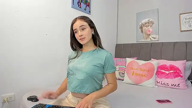 naughtyloverss online show from March 7, 2026, 3:31 pm