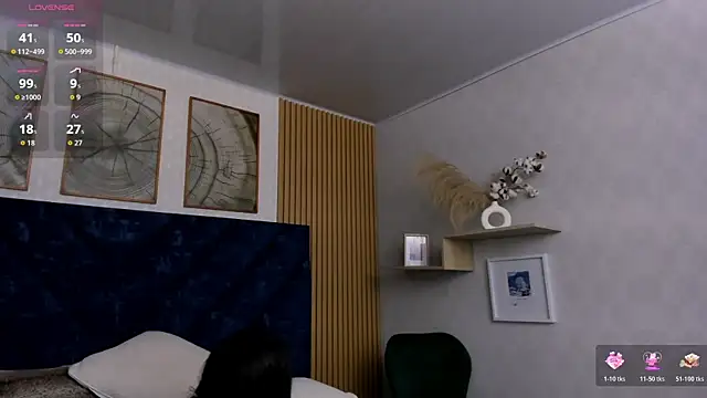 Snapshot of Charlotte_Mayer chatting on June 12, 2026, 11:31 am Charlotte Mayer online show from June 12, 2026, 11:31 am