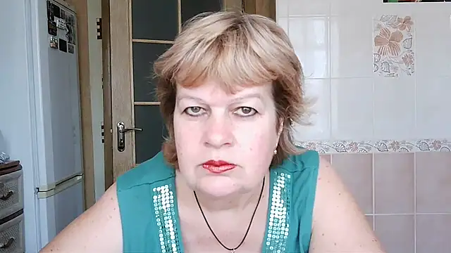 Snapshot of Ettie_Tonia chatting on January 9, 2025, 9:59 am Ettie Tonia online show from January 9, 2025, 9:59 am