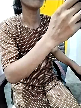 Cute-Ridhima online show from September 24, 2025, 2:15 am