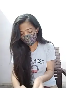 Snapshot of Cute-Ridhima chatting on May 12, 2026, 3:03 am Cute-Ridhima online show from May 12, 2026, 3:03 am