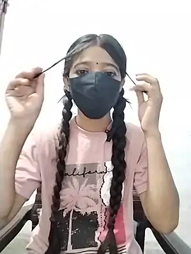 Cute-Ridhima online show from June 22, 2026, 8:44 am
