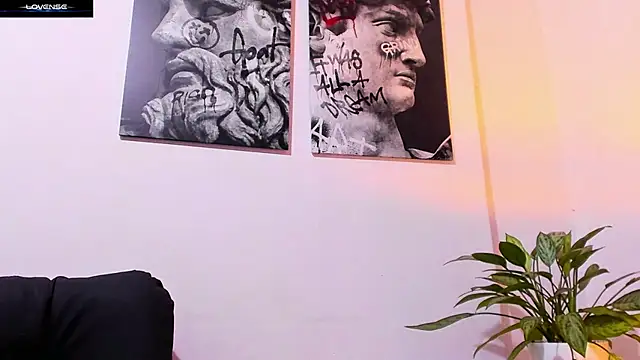 CruzVega online show from February 5, 2026, 9:08 pm