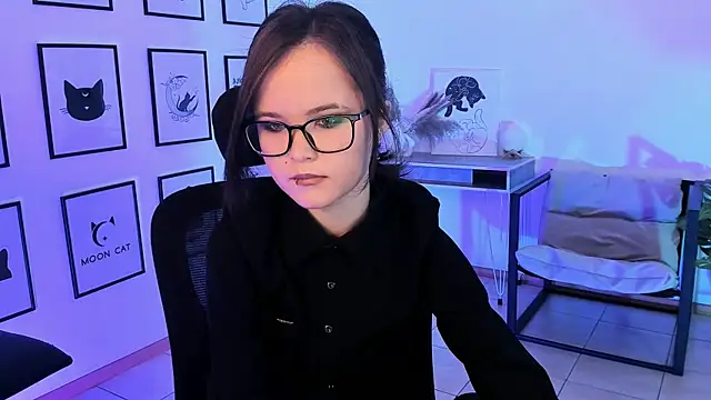 Elainebeness online show from February 5, 2025, 11:39 pm