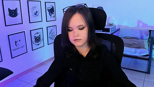 Elainebeness online show from February 6, 2025, 5:57 am