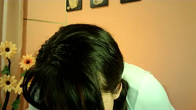 Snapshot of taylor198115 chatting on September 17, 2025, 6:26 am taylor198115 online show from September 17, 2025, 6:26 am