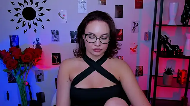 JaneWyatt online show from March 4, 2025, 11:29 am