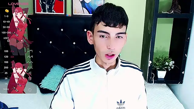 Snapshot of ttimy_x_boy chatting on February 11, 2025, 11:01 pm ttimy x boy online show from February 11, 2025, 11:01 pm