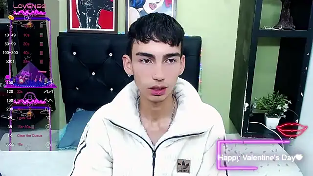 Snapshot of ttimy_x_boy chatting on February 15, 2025, 9:37 pm ttimy x boy online show from February 15, 2025, 9:37 pm