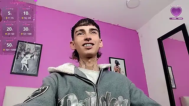 Snapshot of ttimy_x_boy chatting on September 27, 2025, 9:25 am ttimy x boy online show from September 27, 2025, 9:25 am