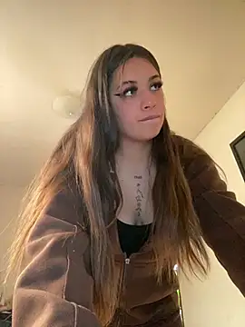 Miss oliviaa online show from February 25, 2026, 7:56 pm