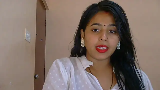 Snapshot of Sweet-Rani chatting on November 29, 2025, 4:21 pm Sweet-Rani online show from November 29, 2025, 4:21 pm