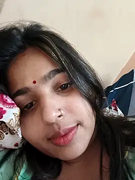 Snapshot of Sweet-Rani chatting on May 3, 2026, 6:03 pm Sweet-Rani online show from May 3, 2026, 6:03 pm
