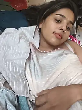 Snapshot of Sweet-Rani chatting on June 1, 2026, 5:47 pm Sweet-Rani online show from June 1, 2026, 5:47 pm