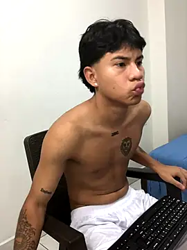 logannth online show from November 1, 2025, 5:09 am