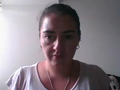  karlie kloss  online show from December 23, 2024, 10:01 pm