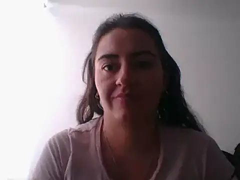  karlie kloss  online show from January 12, 2025, 10:01 pm