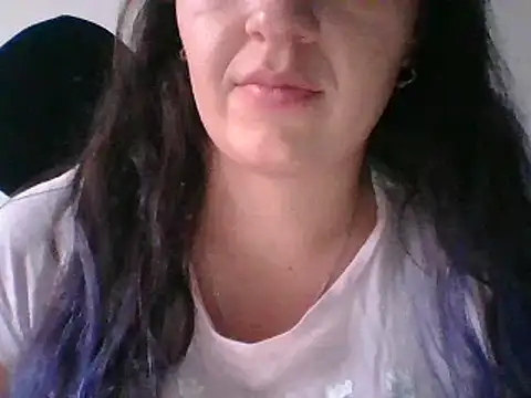  karlie kloss  online show from January 25, 2025, 11:00 pm