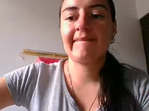  karlie kloss  online show from October 8, 2025, 9:45 pm