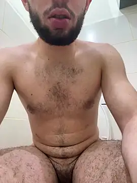 Snapshot of roland_alex1 chatting on February 27, 2026, 12:32 am roland alex1 online show from February 27, 2026, 12:32 am