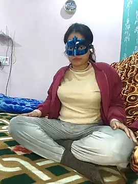 bigtitsqueen online show from January 29, 2025, 3:37 pm