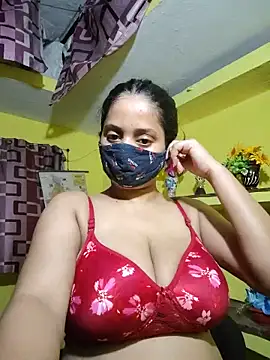 bigtitsqueen online show from June 6, 2026, 8:02 pm