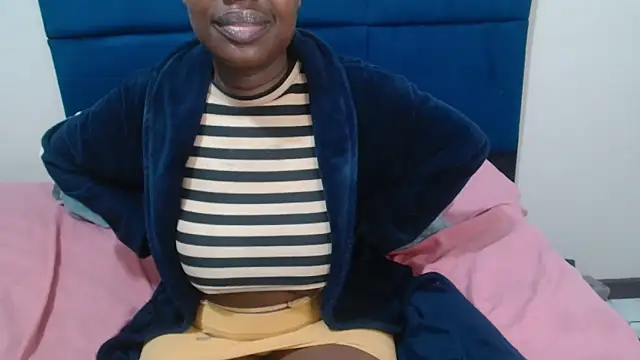 Snapshot of MilkyTitties chatting on June 15, 2026, 6:21 pm MilkyTitties online show from June 15, 2026, 6:21 pm