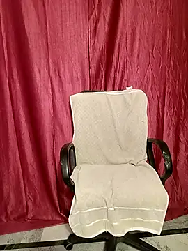 Snapshot of Stripy_Doll chatting on September 16, 2025, 3:24 pm Stripy Doll online show from September 16, 2025, 3:24 pm