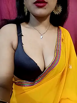 Snapshot of Stripy_Doll chatting on November 1, 2025, 12:45 am Stripy Doll online show from November 1, 2025, 12:45 am