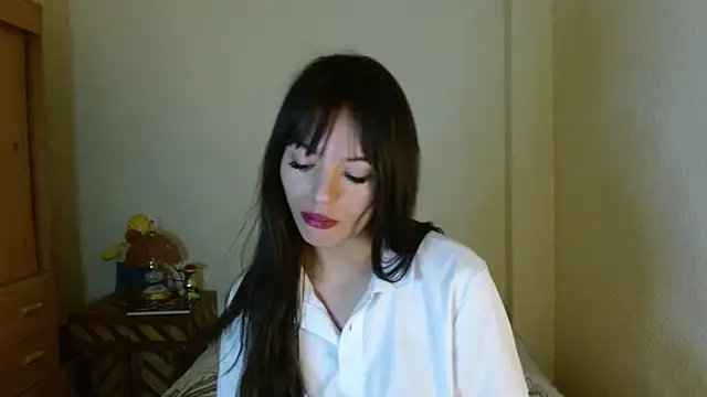 Snapshot of britny_clouds chatting on November 25, 2025, 8:31 pm britny clouds online show from November 25, 2025, 8:31 pm