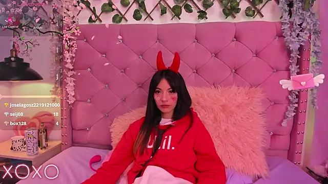 Snapshot of lauren_evans96 chatting on January 28, 2025, 8:57 am lauren evans96 online show from January 28, 2025, 8:57 am