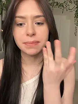  SweetCandyy online show from January 28, 2025, 11:07 pm