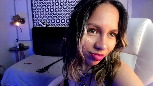 delilah fix online show from February 19, 2025, 1:50 pm