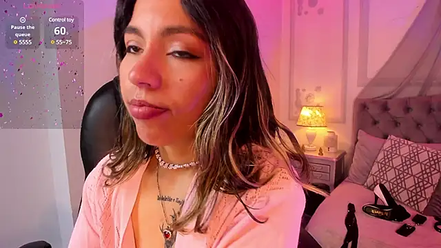 delilah fix online show from March 14, 2025, 1:46 pm