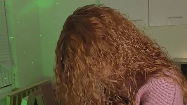 such juicee online show from March 13, 2025, 5:07 pm