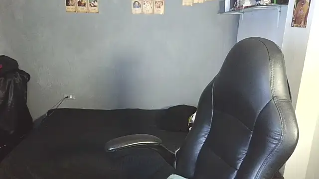 kairozz online show from February 19, 2025, 4:44 pm